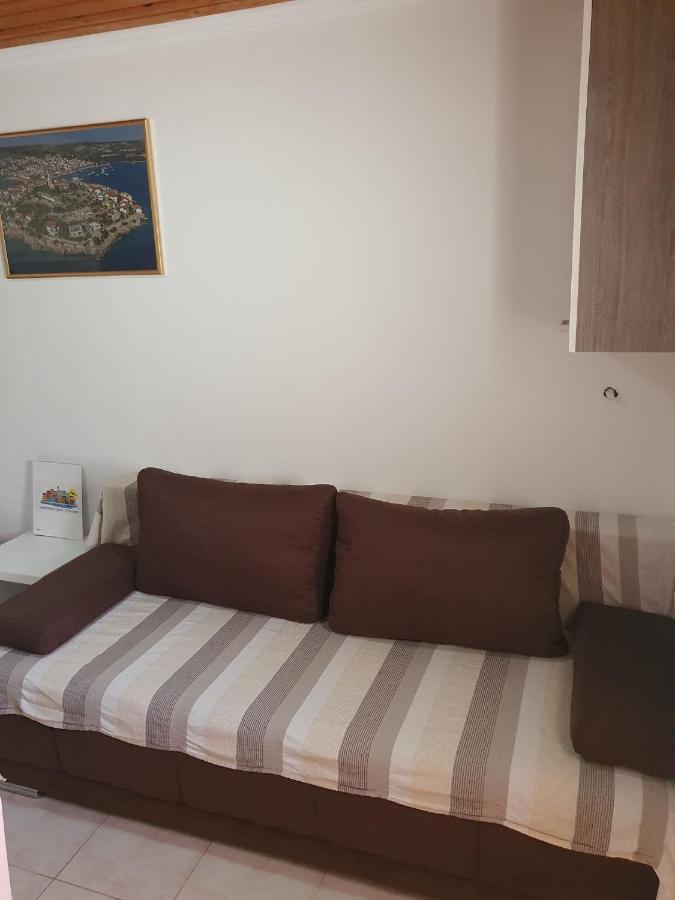 Apartmani Adam Primošten Zewnętrze zdjęcie