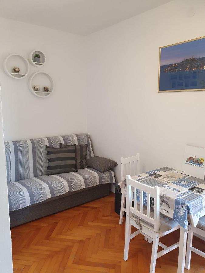 Apartmani Adam Primošten Zewnętrze zdjęcie