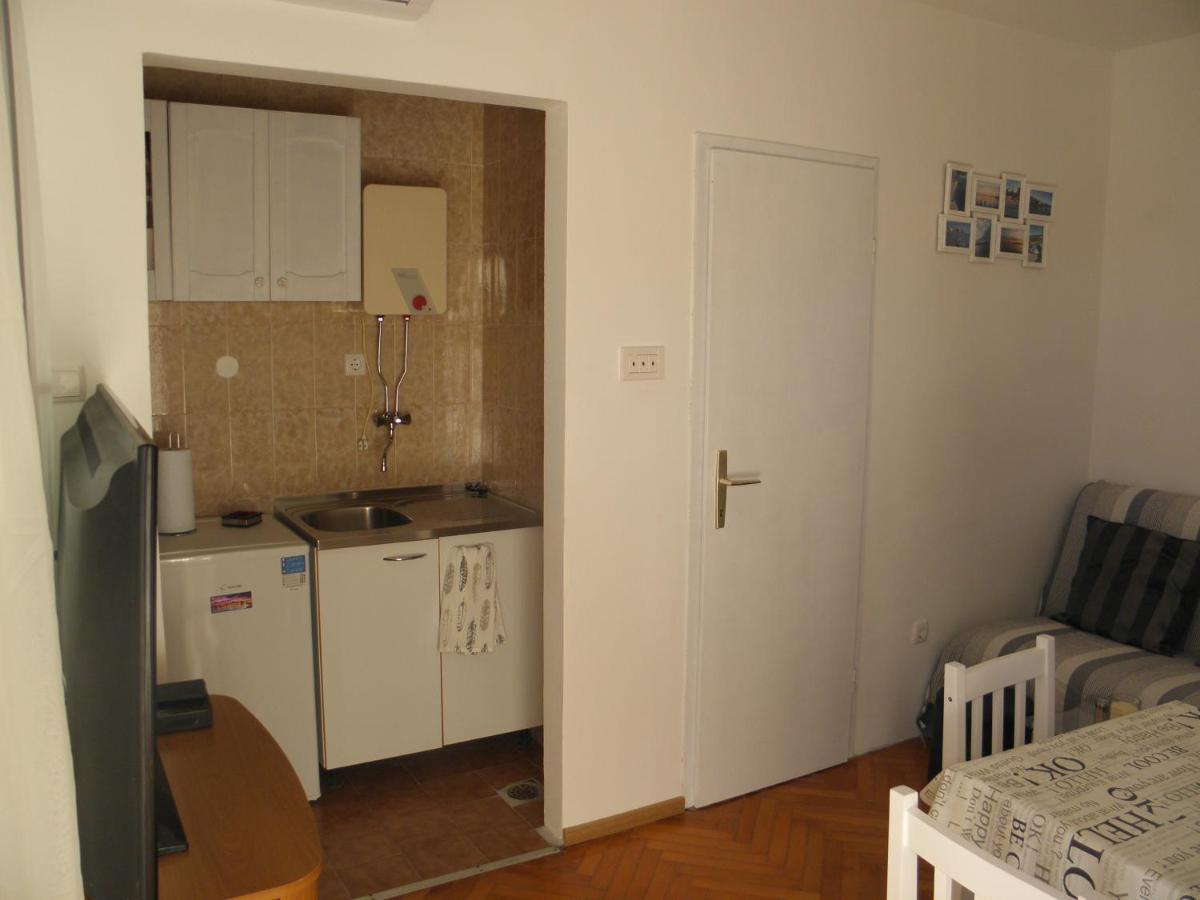 Apartmani Adam Primošten Zewnętrze zdjęcie